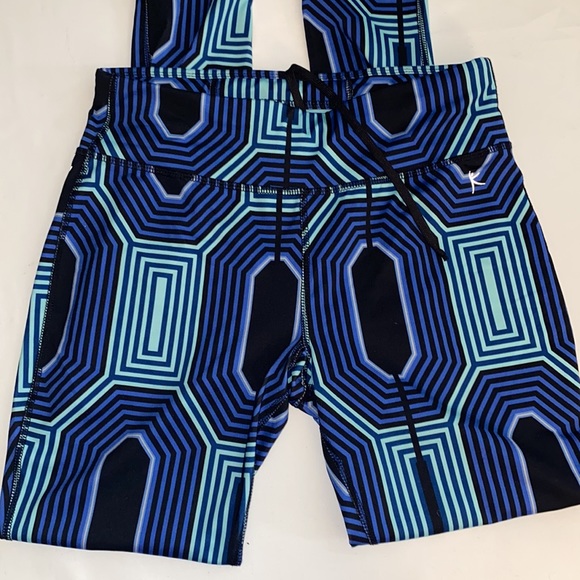 Danskin now yoga pants - Picture 2 of 5